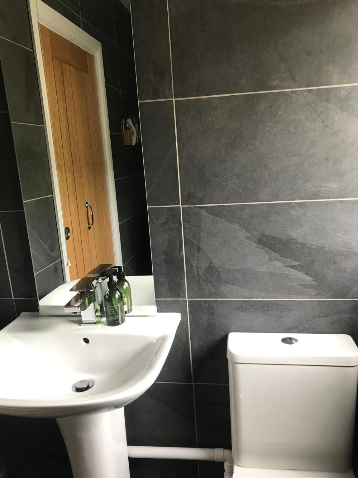 Apartamento Penarth Refurbishment Cardiff Exterior foto